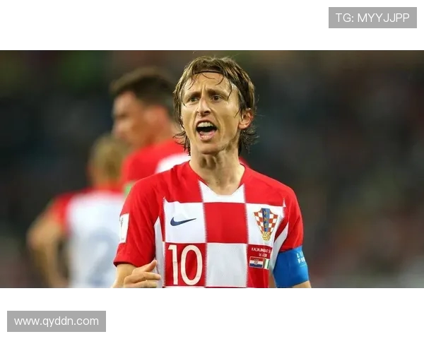 莫德里奇:足球场上的魔术师如何改变比赛格局与历史 莫德里奇:足球场上的魔术师如何改变比赛格局与历史