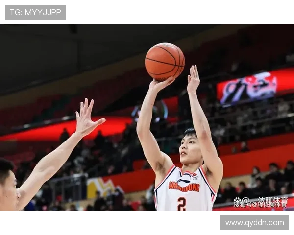 重庆篮球队整体压制战术深度解析与比赛策略剖析