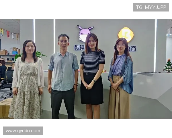 西安街舞队的创新之路:重塑舞蹈艺术与团队协作的全新模式 西安街舞队的创新之路:重塑舞蹈艺术与团队协作的全新模式